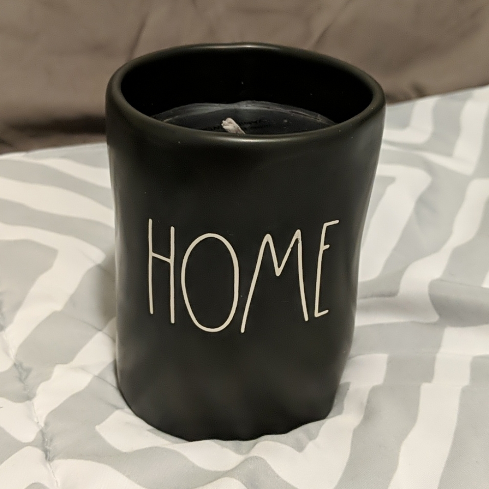 Rae Dunn Candle